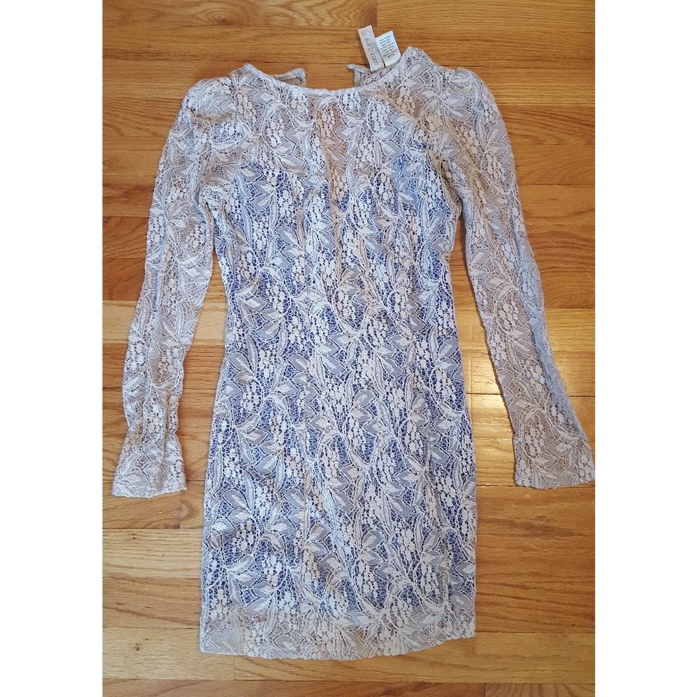 Long sleeve dress